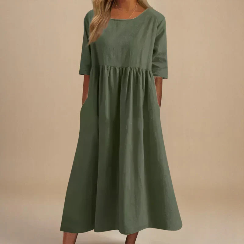 Sofia | Flattering Dress