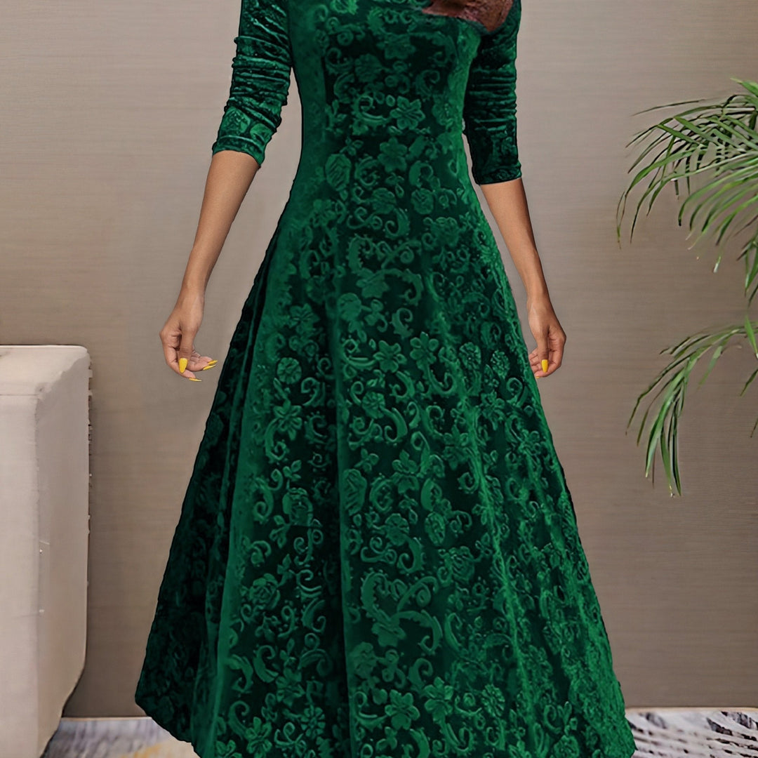 Denise | Holiday Velvet Elegance Dress