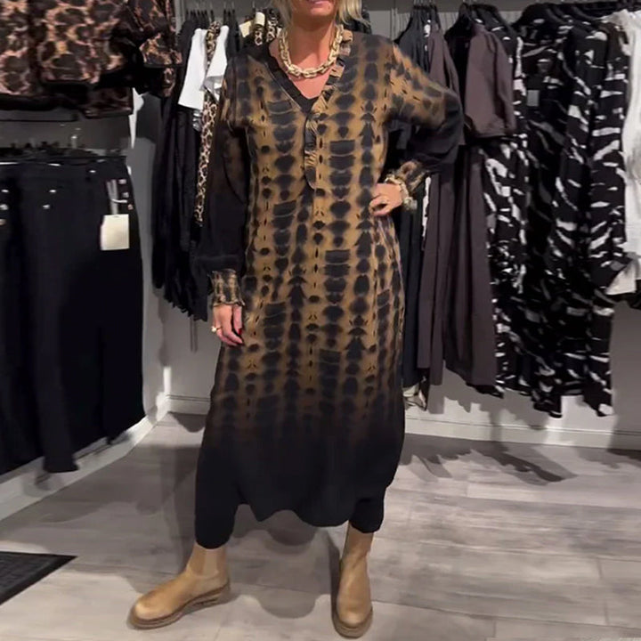 Gradient Dress With Long Sleeves And A V-neck