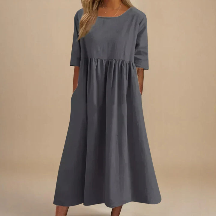 Sofia | Flattering Dress