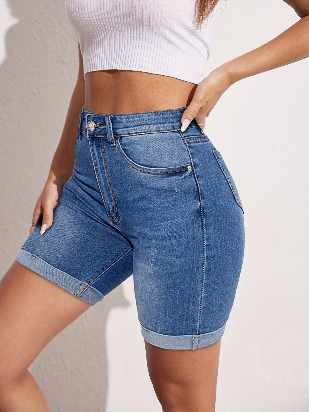 RAPHAELLE™ - Stretch-Fit Bermuda Jean Short