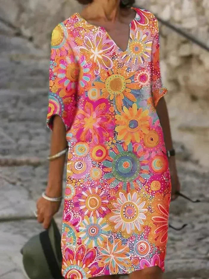 Amara | Floral dress with V-neckline with tummy cover