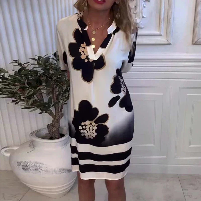 Noir Bloom™| Dress with Artistic Floral Print and Loose Fit