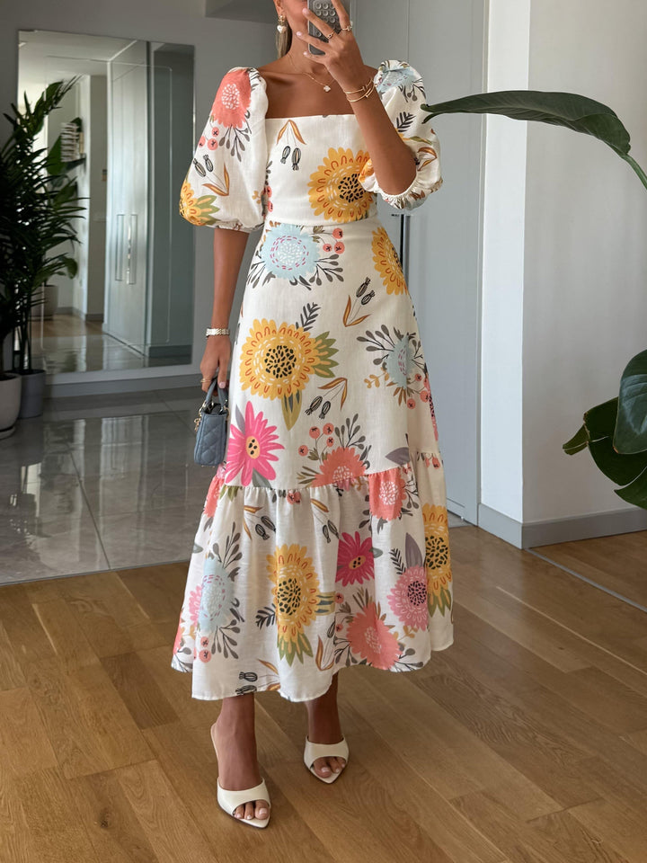 SAVINÉ™ | Elegant Square Neck Dress